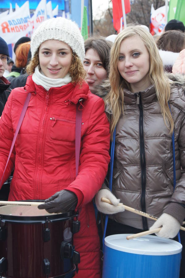 Марш барабанщиков на митинге сторонников Единой России, 12 декабря 2011 года