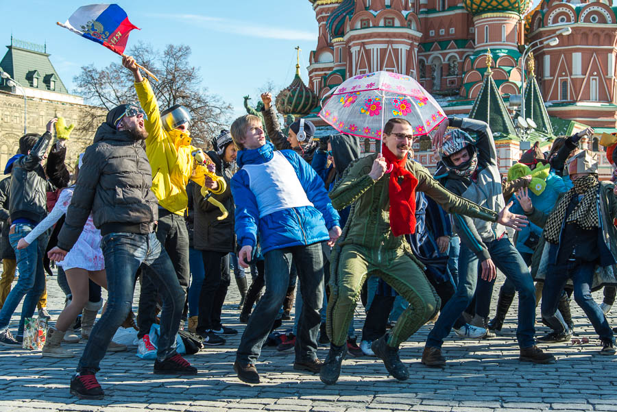 Флешмоб 'The Harlem Shake! Russian version' © Ridus.ru