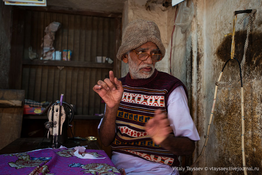 Trader in Jaisalmer fort