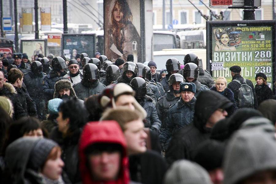 Несогласованное шествие оппозиции в Санкт-Петербурге 10 марта. Виктор Поляков/Русский Блоггер