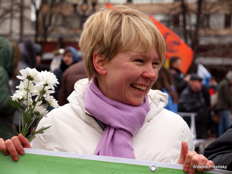 Митинг в поддержку политзаключенных в Новопушкинском сквере 6 апреля. Москва. ©Vadim Preslitsky