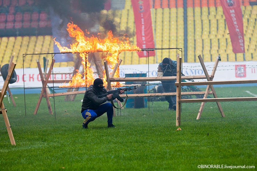 День московской полиции в Лужниках ©binorable.livejournal.com