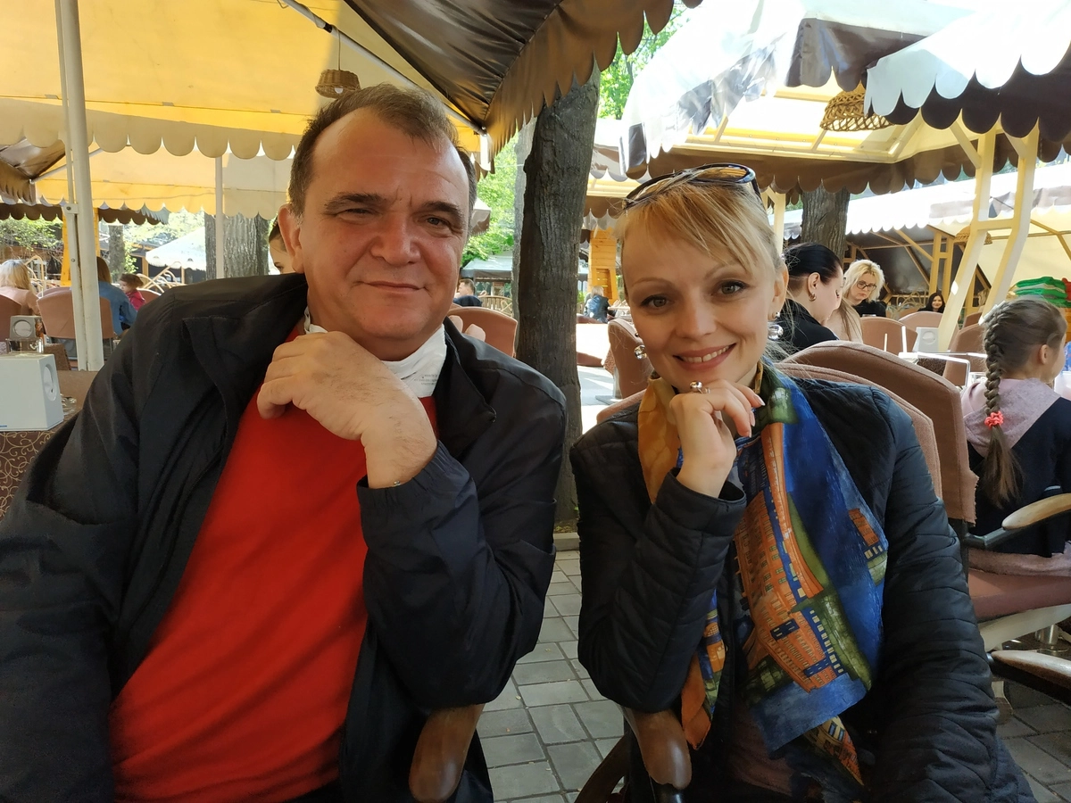 Донецкие филологи без масок