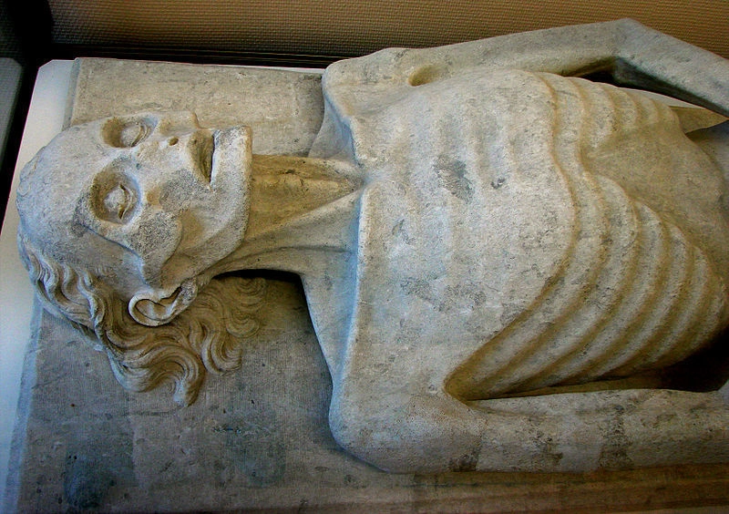 Погребальный камень Гийома де Харциньи, 1394 год.