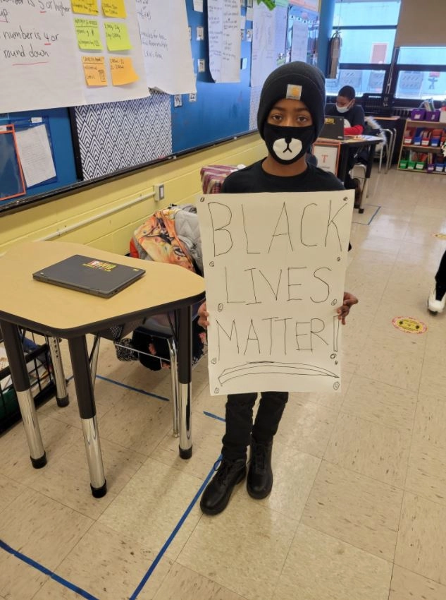 Акция "Black lives matter" в американской школе 