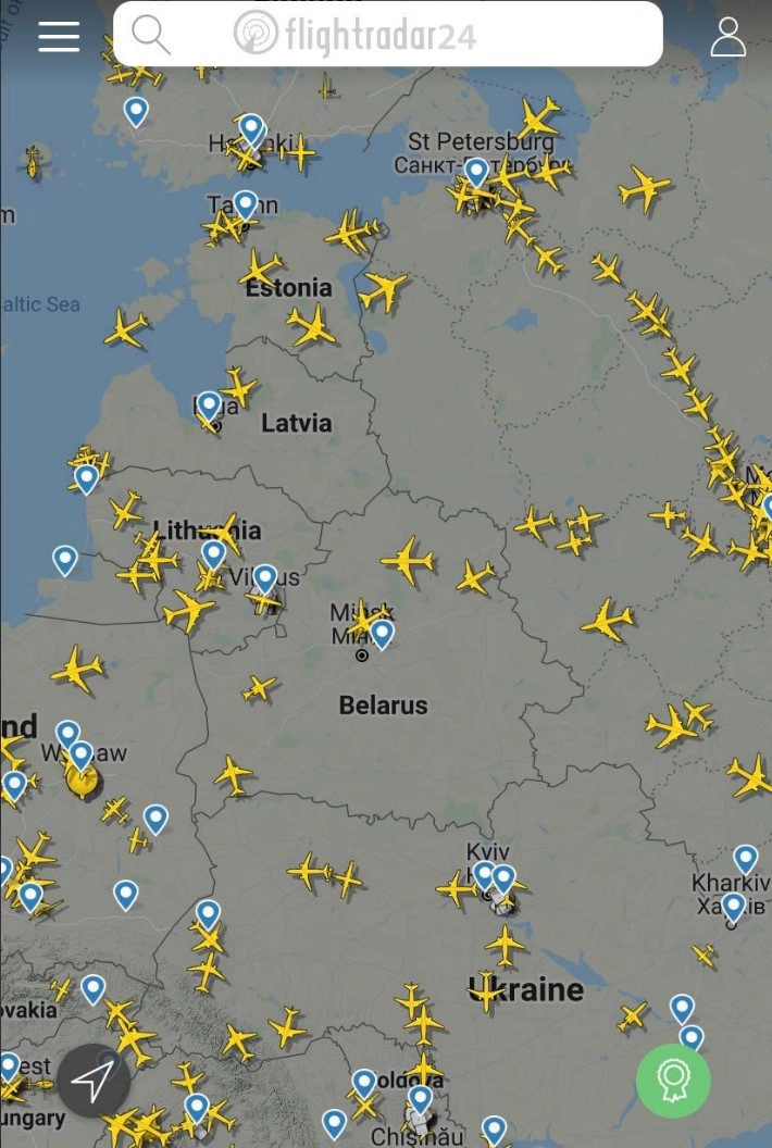 Карта полетов после решений западных авиакомпаний приостановить полеты над Белоруссией 