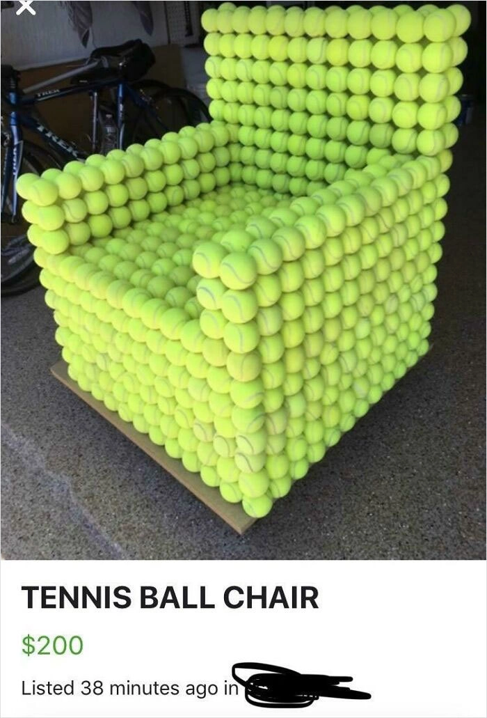 Кресло из теннисных шариков. 