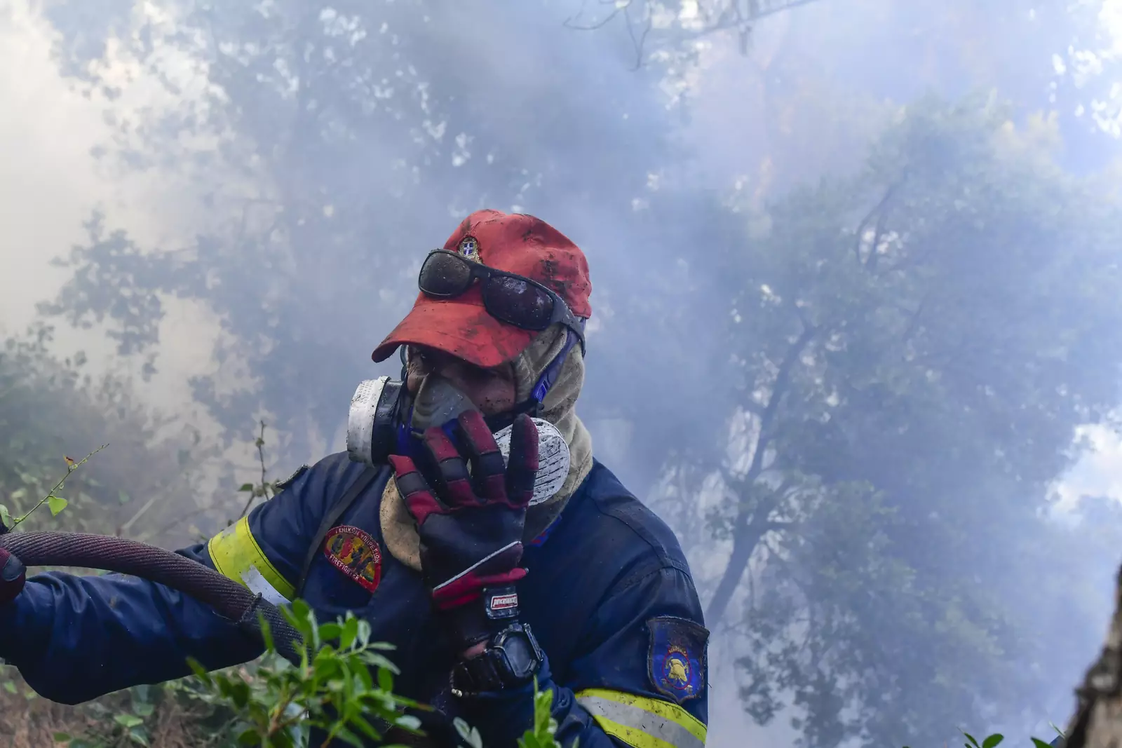 Спасатель в Греции.