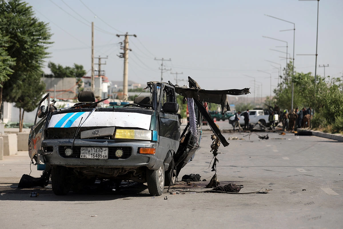Последствия теракта в Афганистане.
