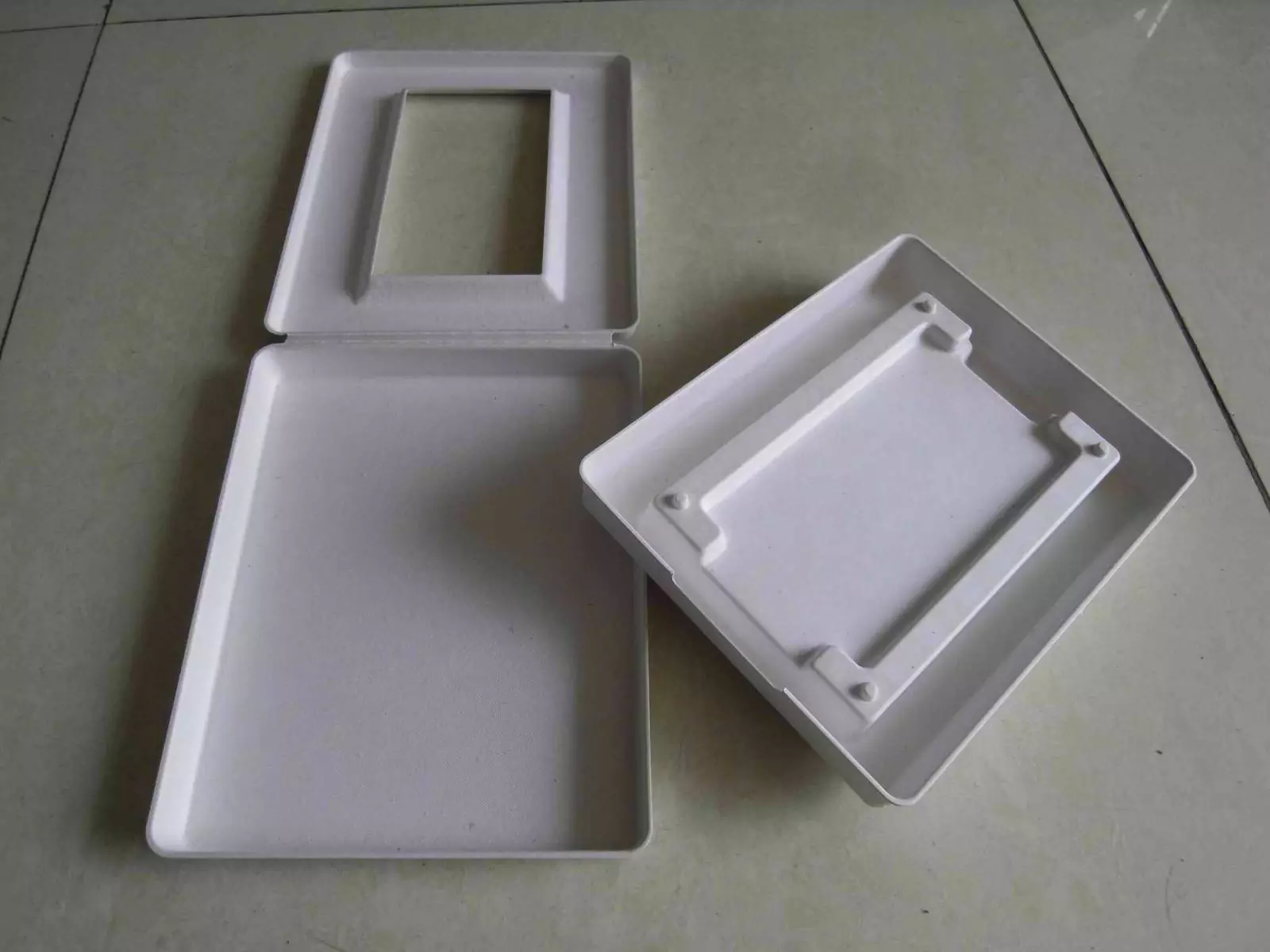 Вместо того, чтобы выйти на пенсию и заняться чем-нибудь вроде садоводства, Пол решил основать собственный бизнес по производству биоразлагаемой упаковки. Вместо того, чтобы выйти на пенсию и заняться чем-нибудь вроде садоводства, Пол решил основать собственный бизнес по производству биоразлагаемой упаковки.