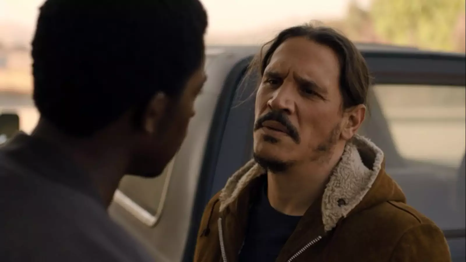 В сериале "Снегопад" Перис-Менчета играет одну из ведущих ролей.