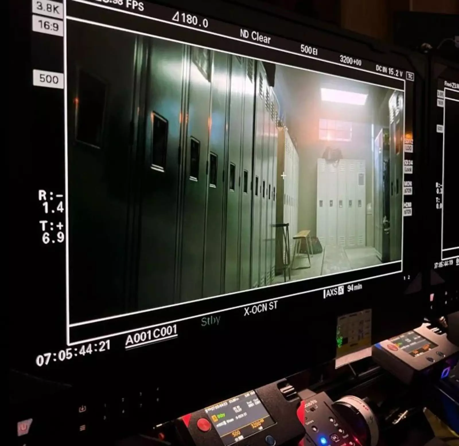 Какая-то часть действий явно будет происходить в школе МакКолла. Фан-сервису быть! Какая-то часть действий явно будет происходить в школе МакКолла. Фан-сервису быть!