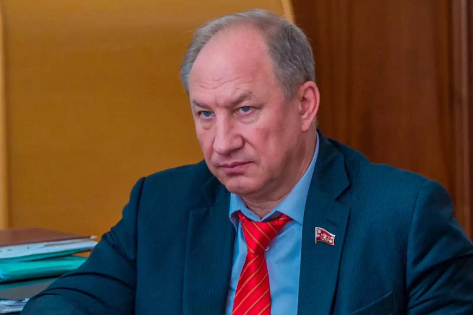 Депутат Валерий Рашкин 