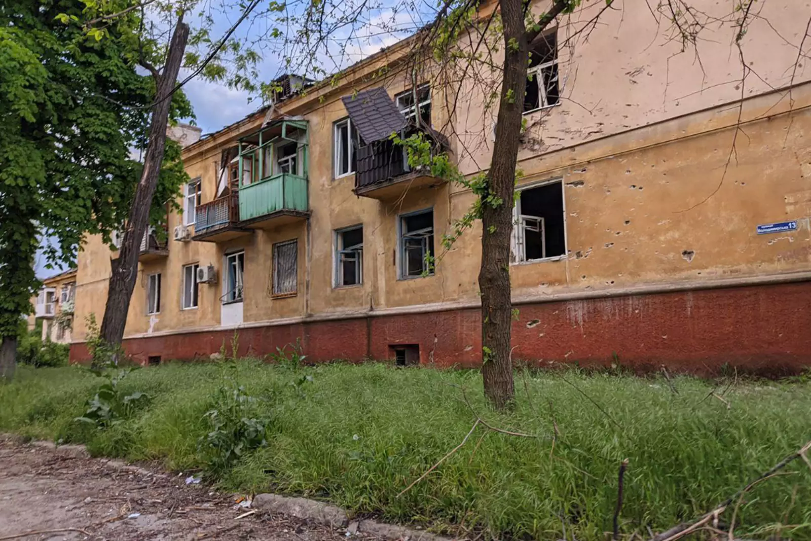 Один из домов по улице Владимирской