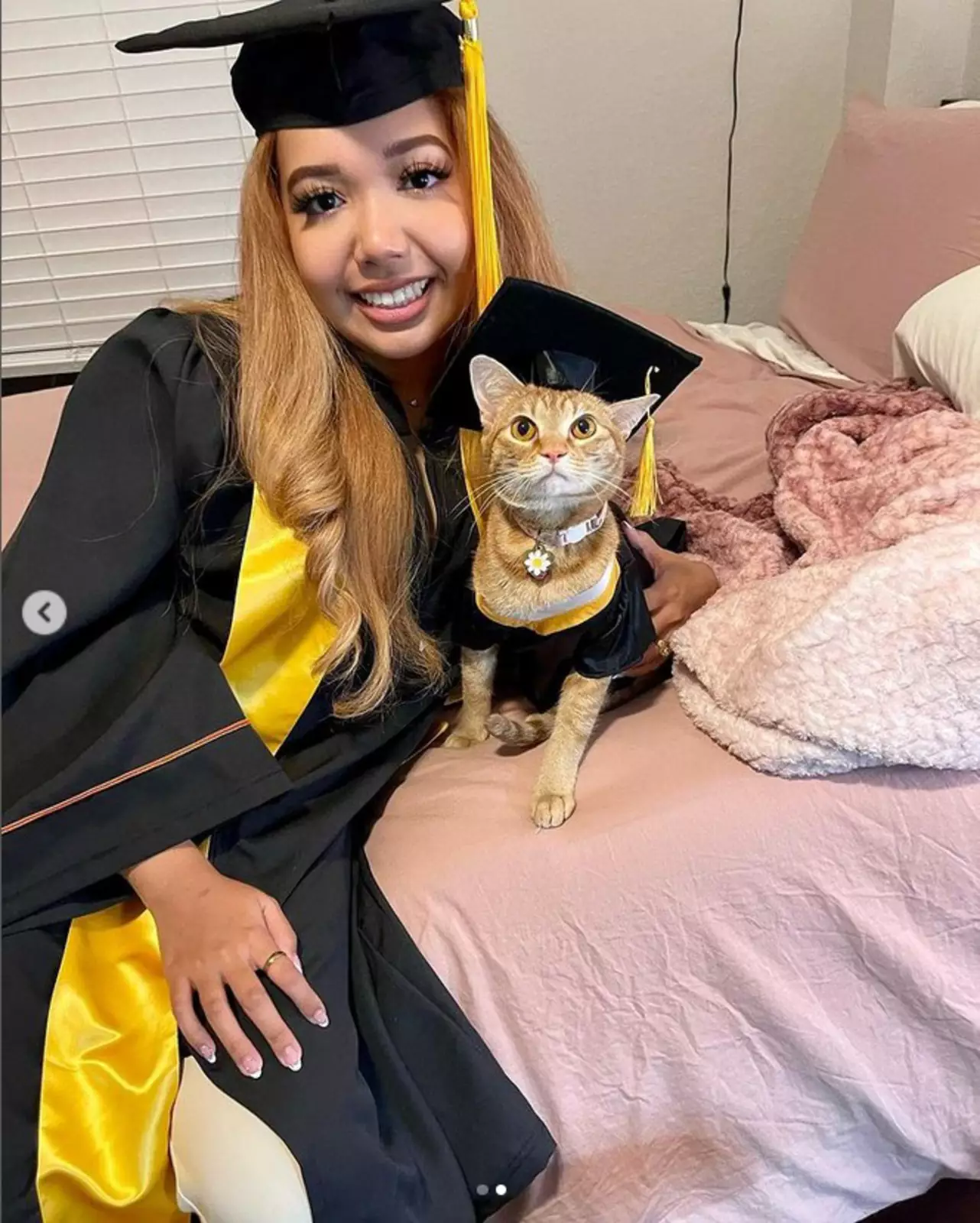 Франческа Бурдье и Суки.