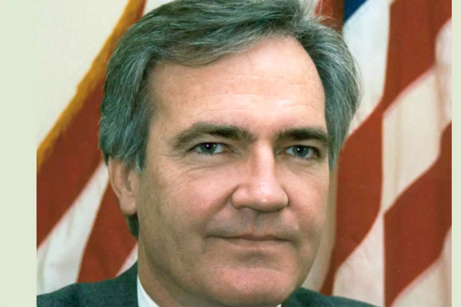 Винс Фостер, заместитель советника Белого дома Винс Фостер, заместитель советника Белого дома