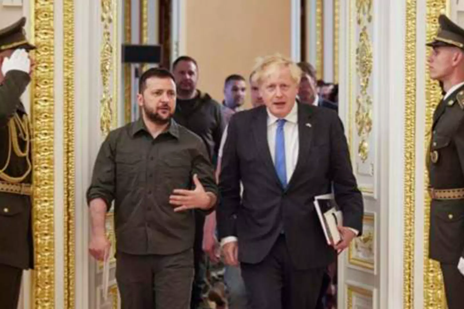 Президент Украины Владимир Зеленский и Премьер министр Великобритании Борис Джонсон 